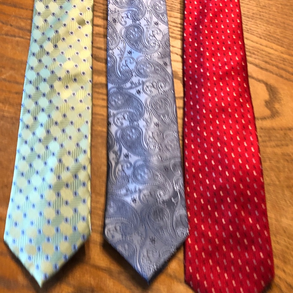 Three-Pack Men’s Silk Tie Set - Blue, Red & Light Green